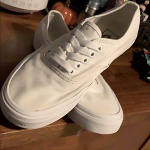 Vans authentic